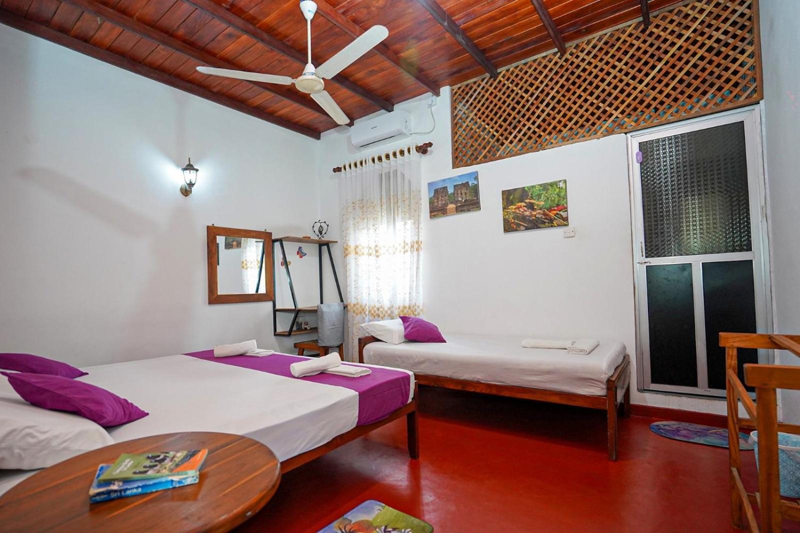 4Ty Two Homestay Galle Zewnętrze zdjęcie