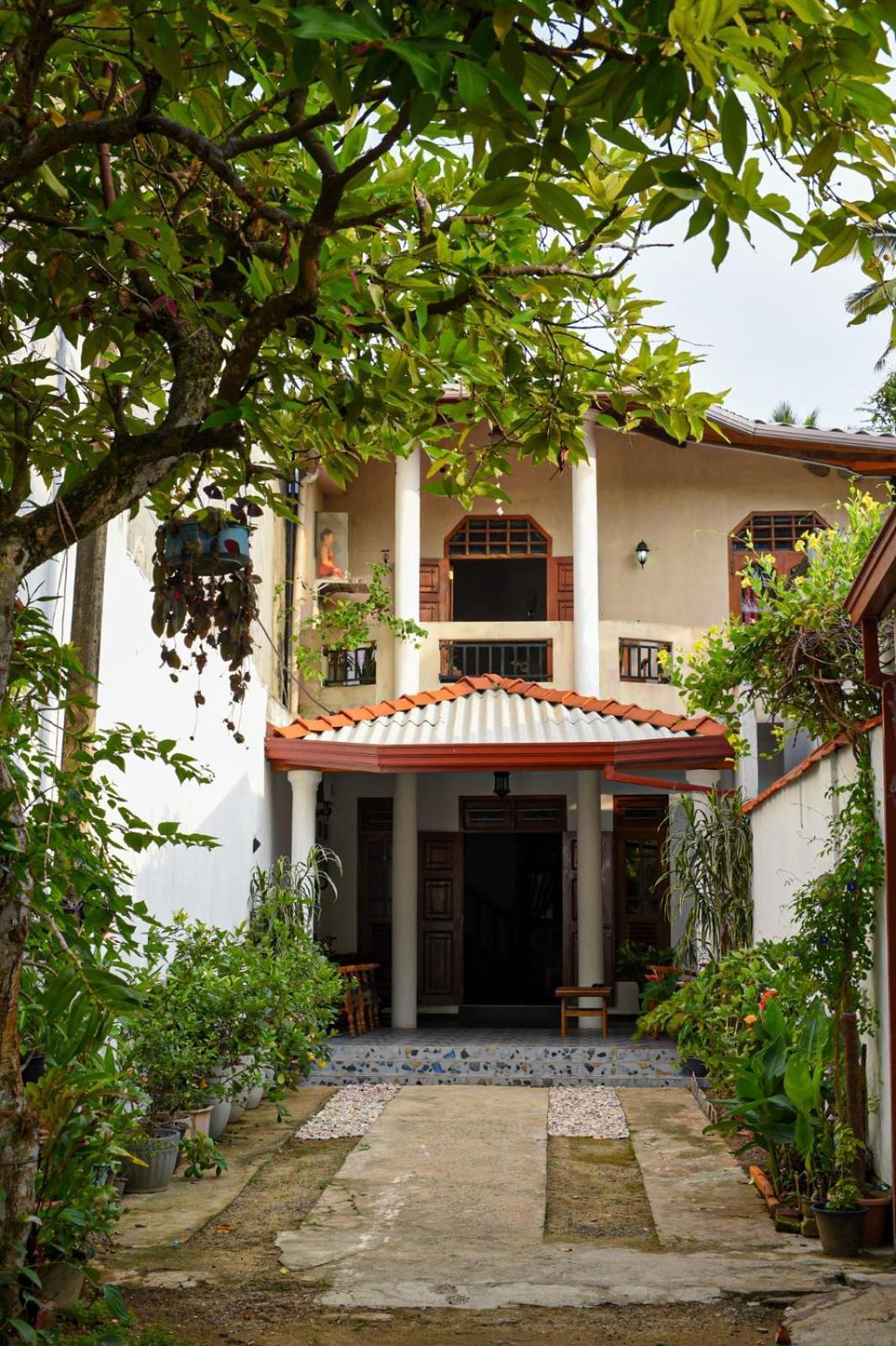 4Ty Two Homestay Galle Zewnętrze zdjęcie